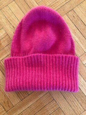 Babaton Hot Pink Cashmere Beanie